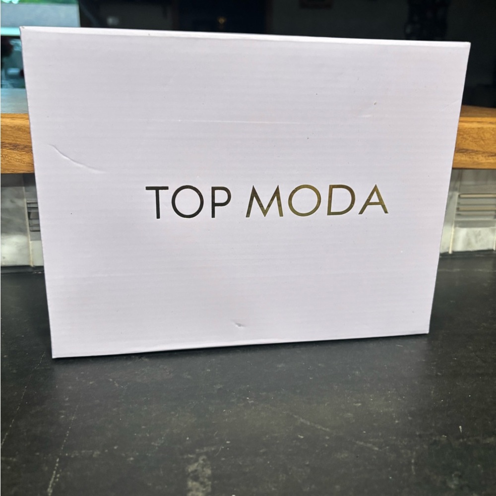 TOP Moda sparkly black wrap around heels